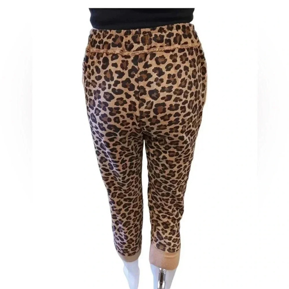Poppy & Peonies Cheetah Print Cropped Joggers Sweat Pants Size Small - Picture 4 of 11